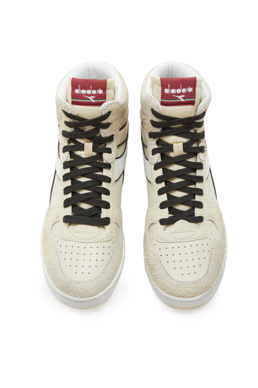 Marchio: Diadora - Genere: Uomo - Tipologia: Sneakers - Stagione: Autunno/InvernColore: beige, Taglia: 37