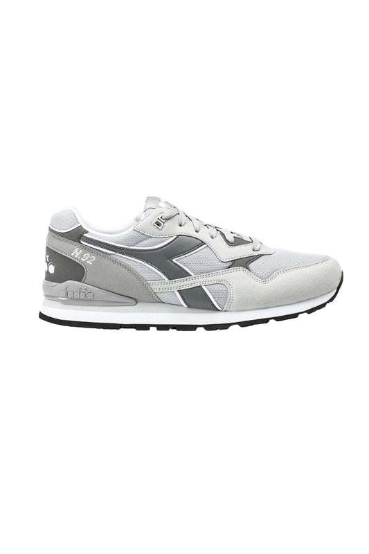 Marchio: Diadora - Genere: Uomo - Tipologia: Sneakers - Stagione: Autunno/InvernColore: grigio, Taglia: 45.5