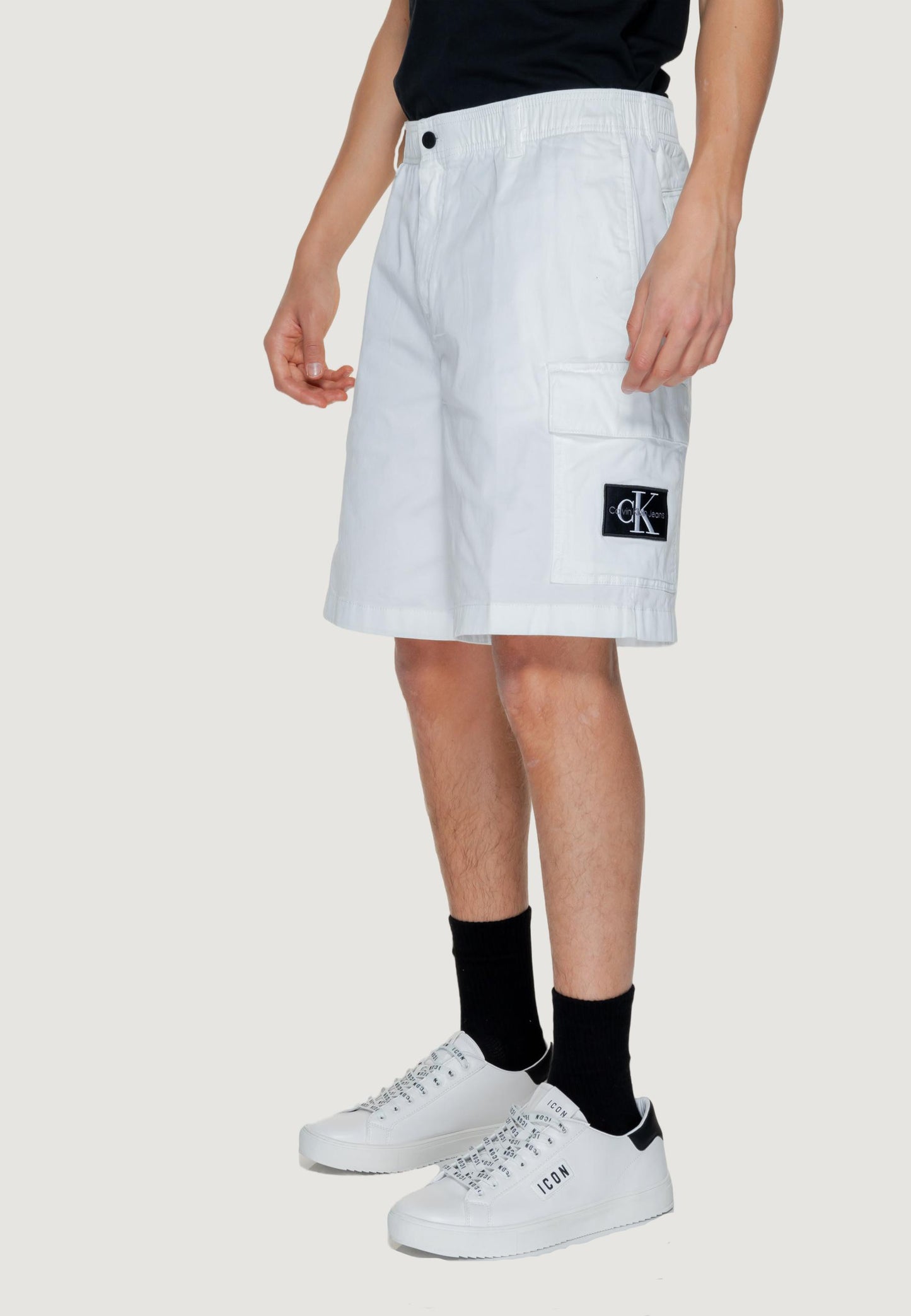 Marchio: Calvin Klein Jeans - Genere: Uomo - Tipologia: Bermuda - Stagione: PrimColore: bianco, Taglia: S