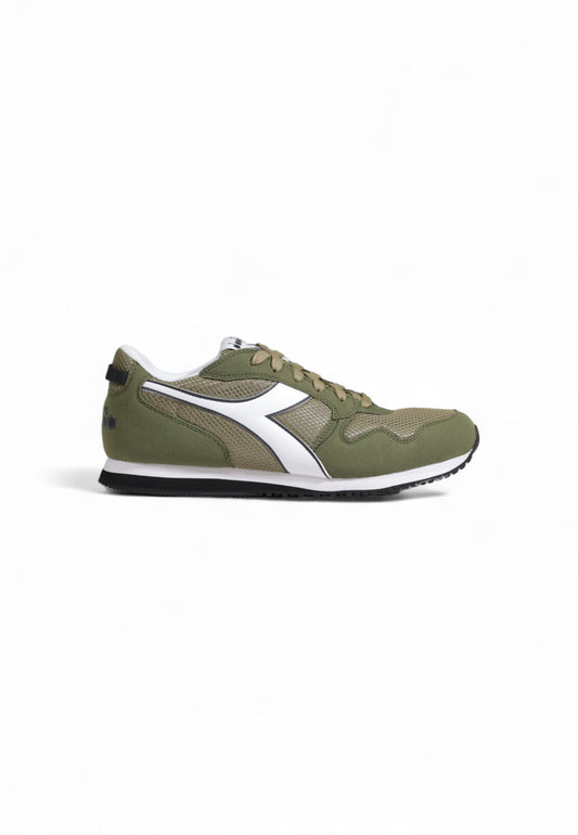 Marchio: Diadora - Genere: Uomo - Tipologia: Sneakers - Stagione: Autunno/InvernColore: verde, Taglia: 42